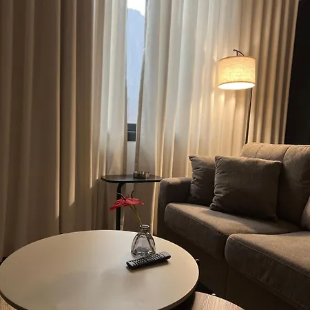 أستوديو غرفة و حمام وركن مطبخ Modern Studio In Riyadh Exterior photo